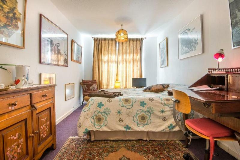 Chiswick Riviera With Free Parking Bed and Breakfast Λονδίνο Εξωτερικό φωτογραφία